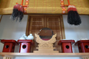 浜津脇熊野神社祭壇の供え物