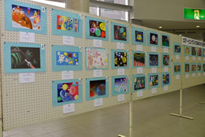 CGA[gReXgCOSMO2013̍i