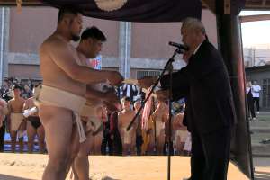 �l���ʂ̕��̕\��