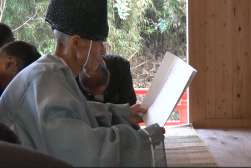 �_���j���t��