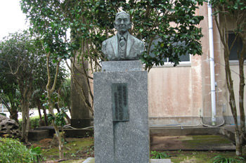 qLjۉV