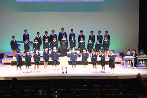 国上小学校合唱奏