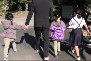 �����^��