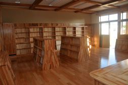 新校舎図書室