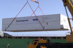 �t�F�A�����O��1��ڂ̐��؂�